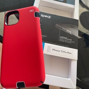 iPhone 11 Pro Max red Speck case - never used